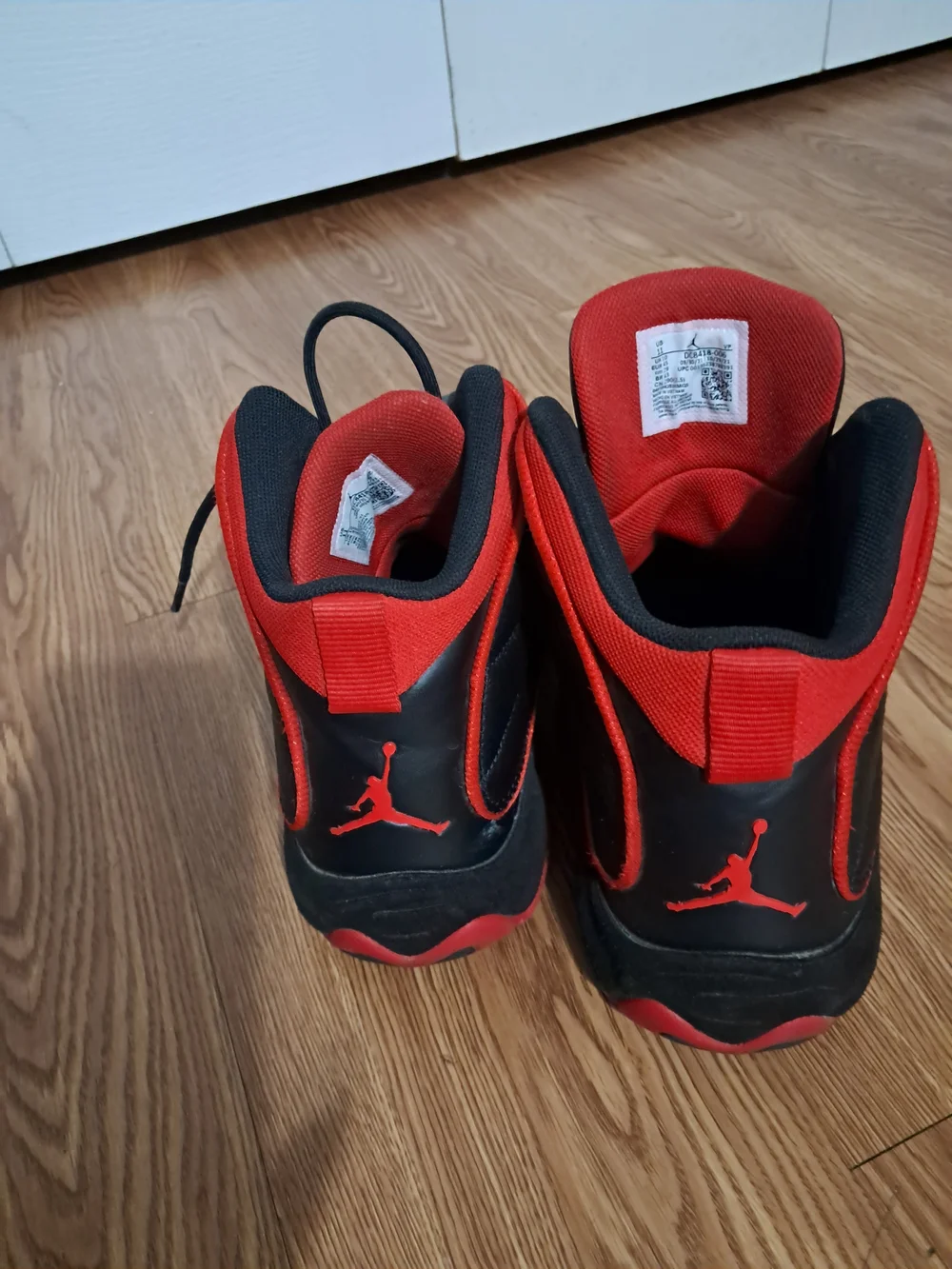 Jordan Men Red and Black Basketball Shoes